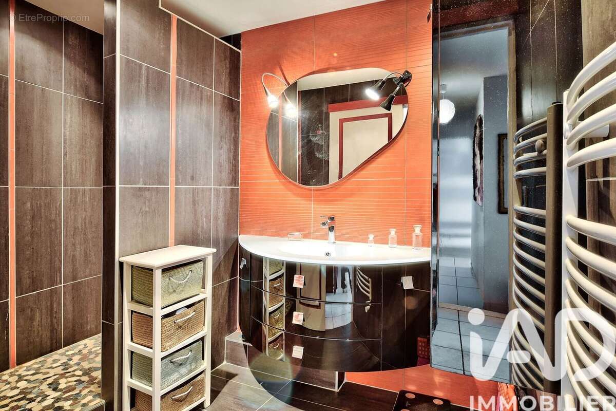 Photo 7 - Appartement à SAINT-GENIS-LAVAL