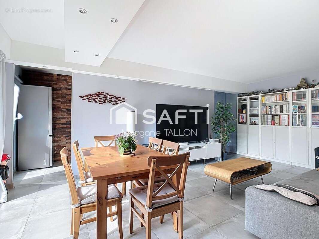 Photo 4 - Appartement à PARIS-12E