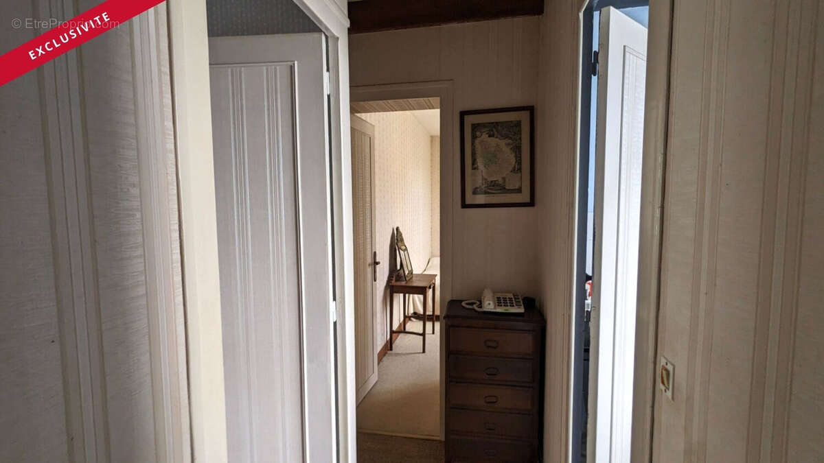 Maison à CHATEAU-GARNIER