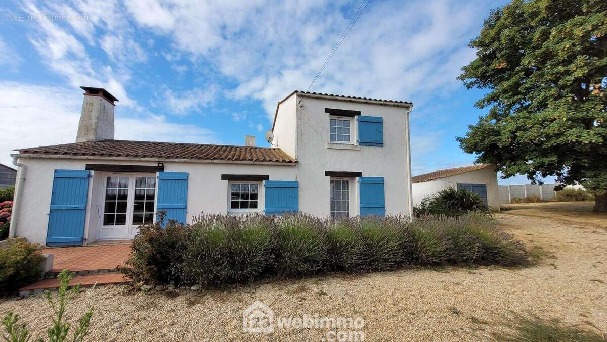 Maison 93 m² à Longeville-Sur-Mer  - photo 28