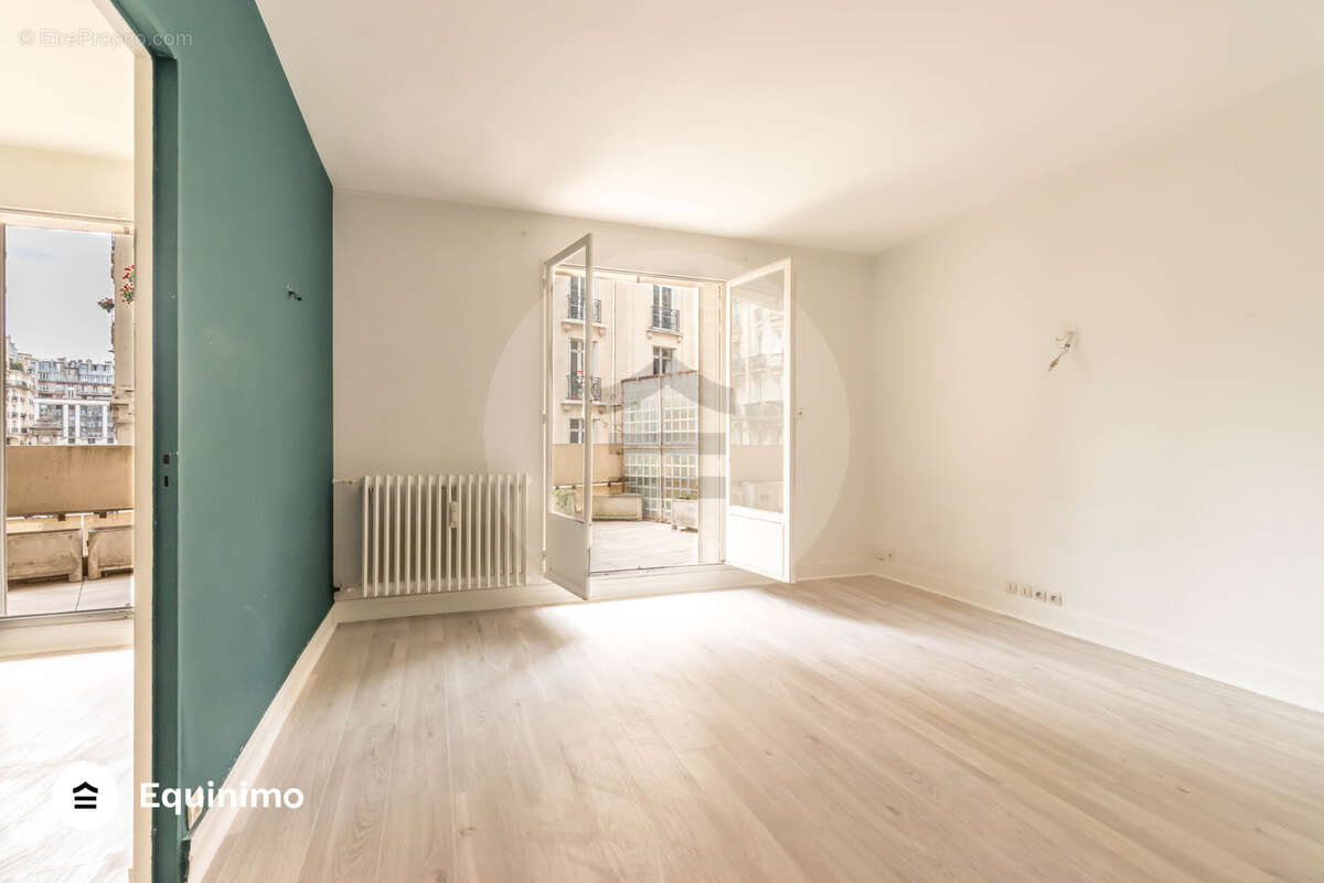 Appartement 4 pièces 3 chambres 74,32m2 situé rue Pérignon - photo 3
