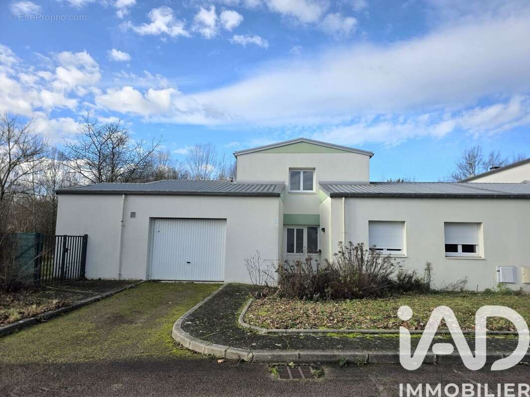 Photo 6 - Maison à BUCHERES