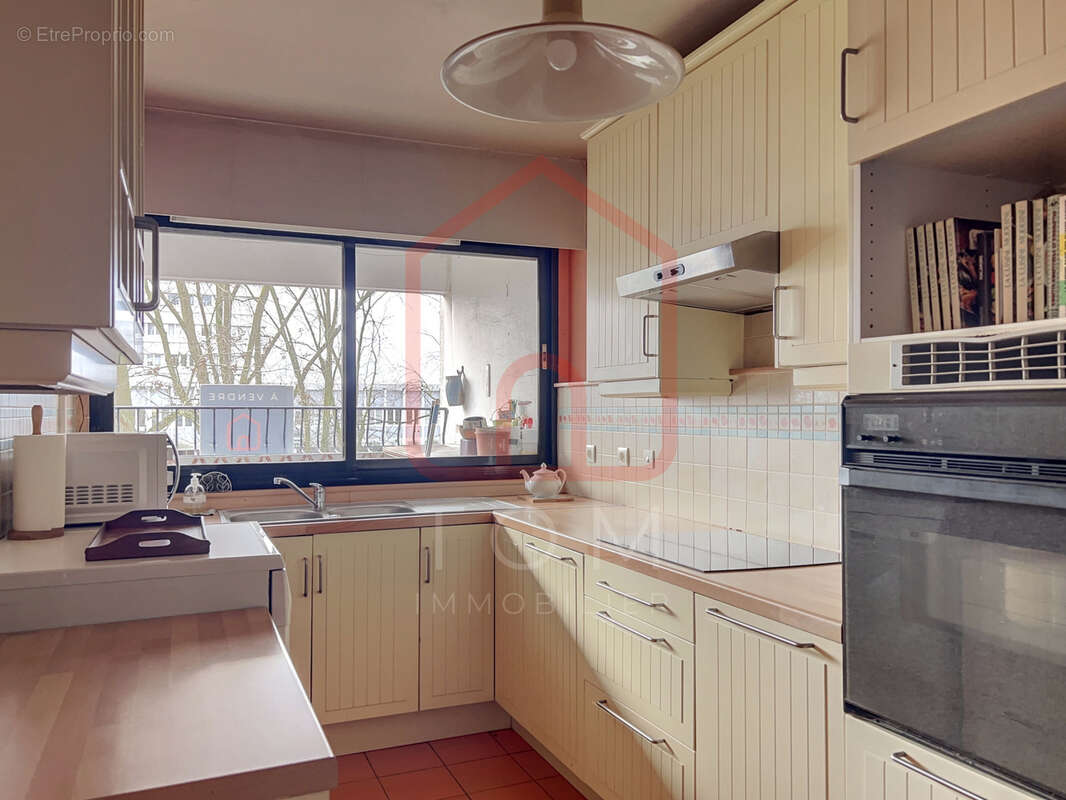 Appartement à MONS-EN-BAROEUL