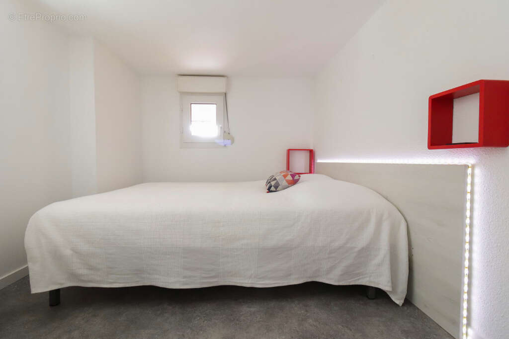Appartement à LA LONDE-LES-MAURES