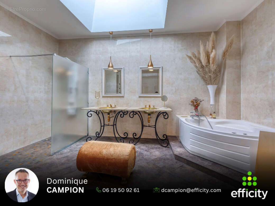 Appartement à SAINT-MARTIN-D'HERES