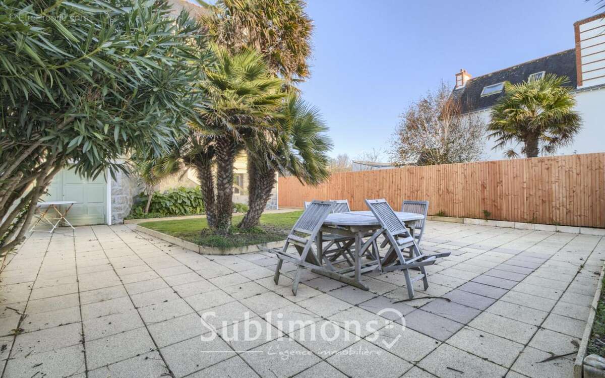 Maison à PORT-LOUIS