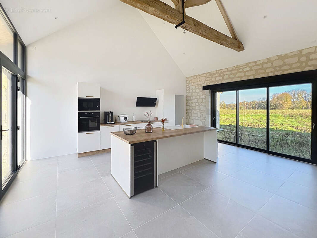 Maison à BRISSAC-QUINCE