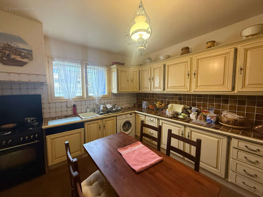 Maison à SAINT-GILLES