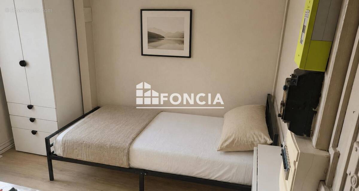 Appartement à PARIS-11E