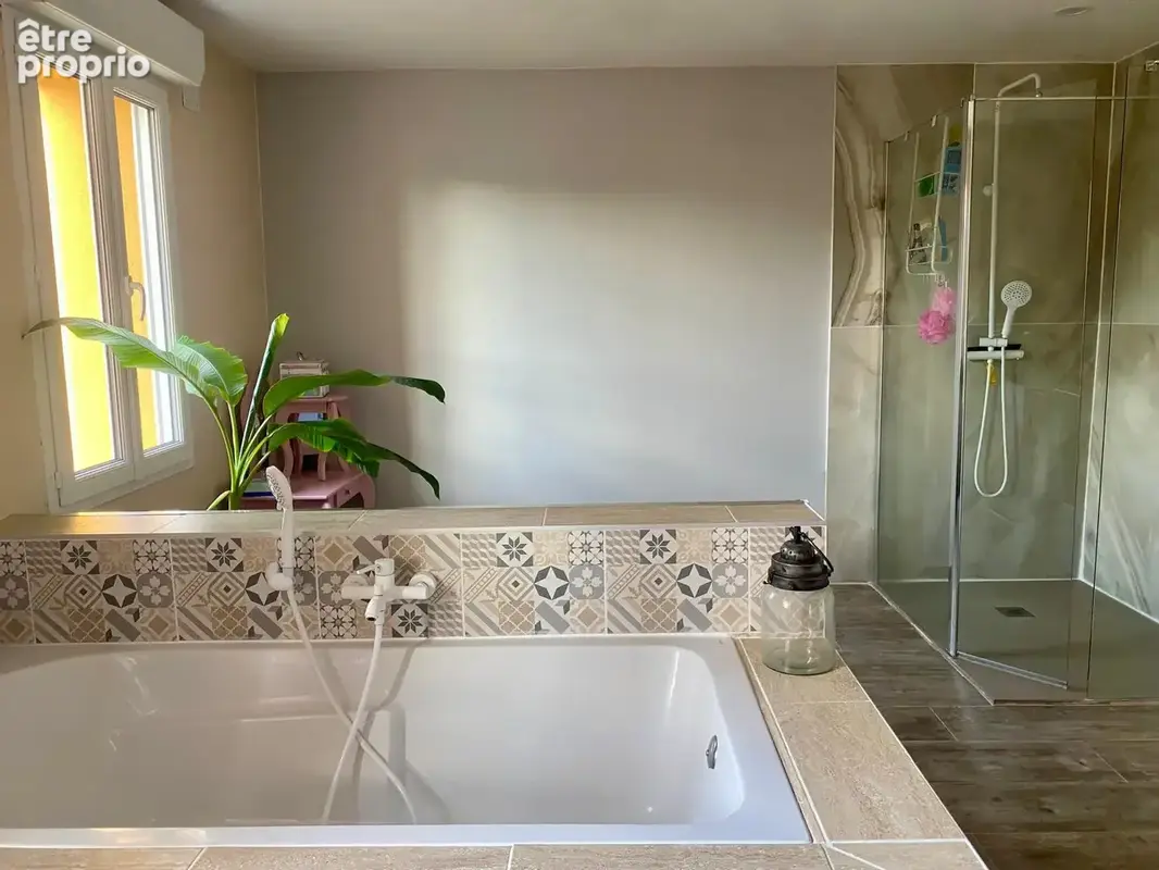 MAISON 207 M2 4 chambres dont une au RDC Piscine - photo 9