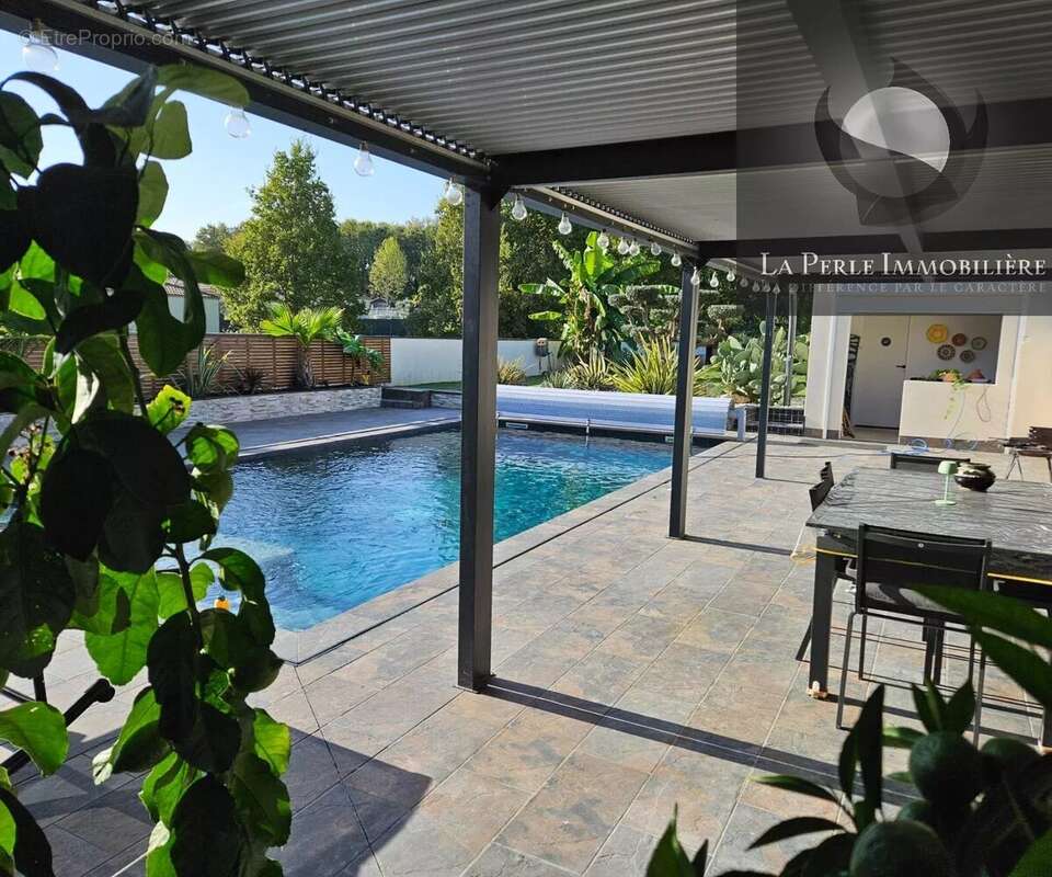 Maison à DIEUPENTALE