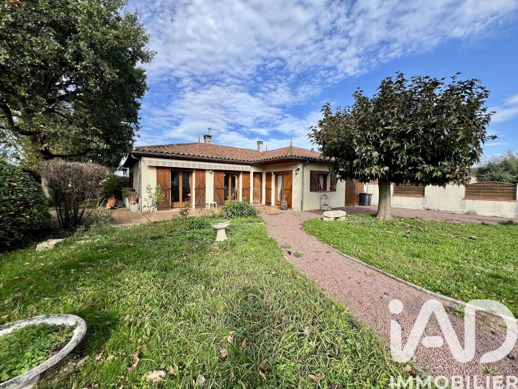 Photo 1 - Maison à LE PASSAGE