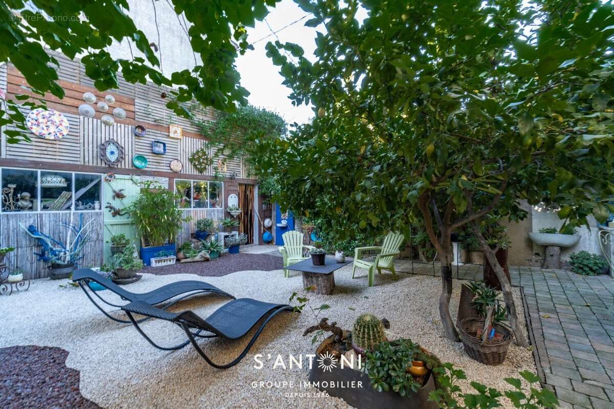 Maison à BESSAN