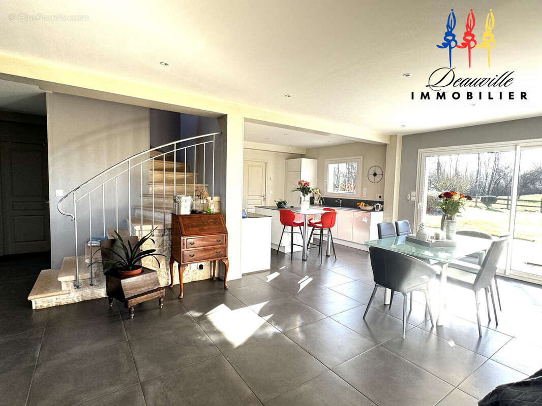 Maison à TOURGEVILLE