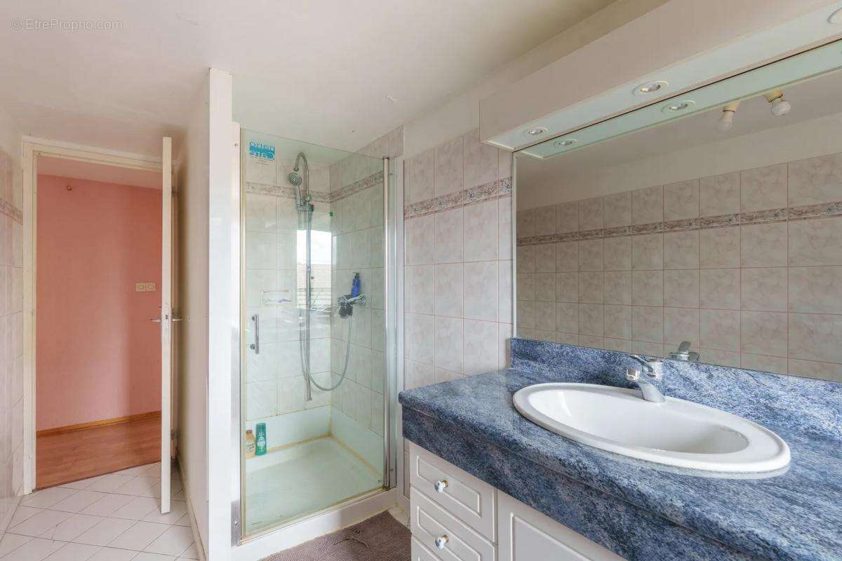 Maison à FLORENT-EN-ARGONNE