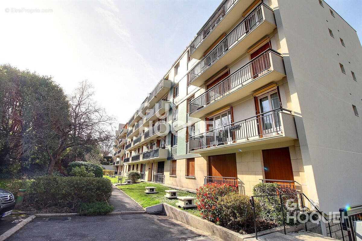 Appartement à CHAVILLE