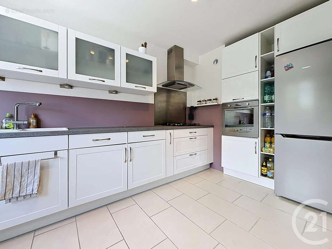 Maison 95 m² à Saint-Parres-Aux-Tertres  - photo 8