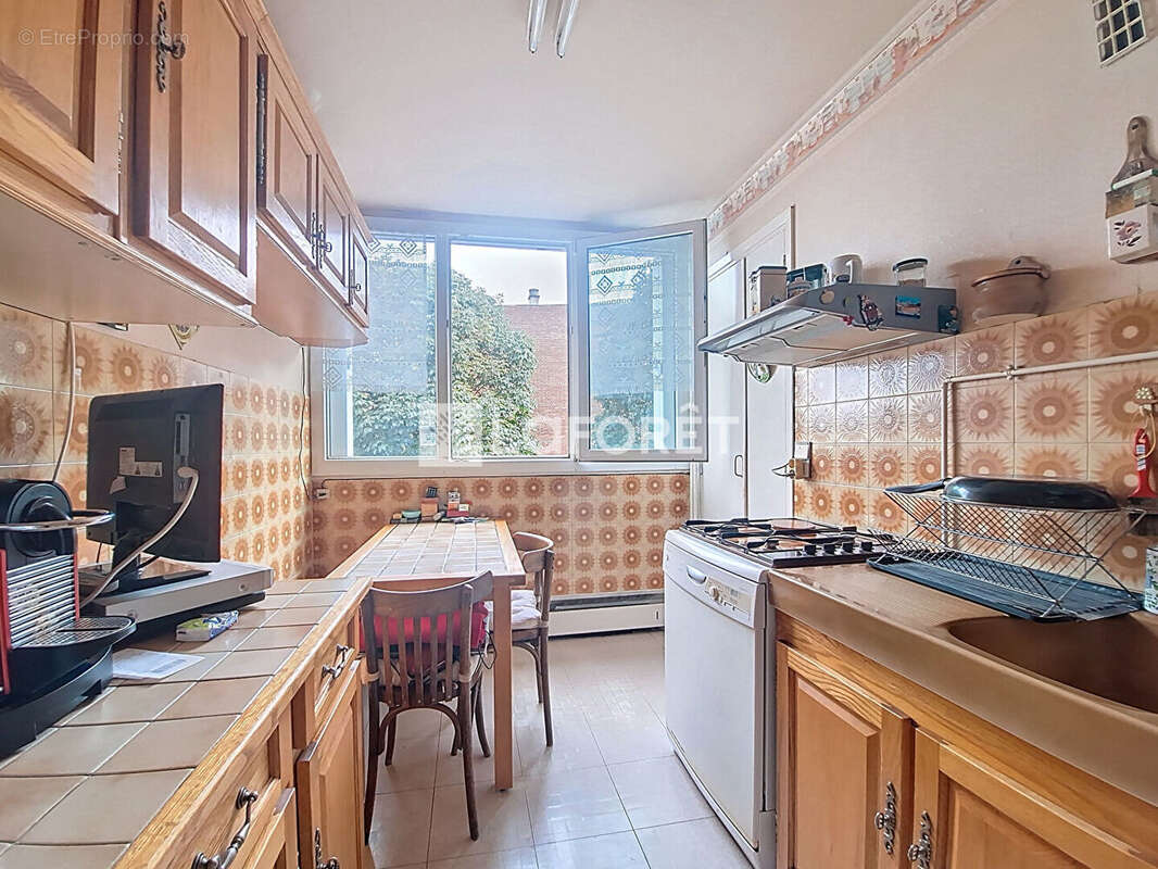 Appartement à VERNEUIL-SUR-SEINE