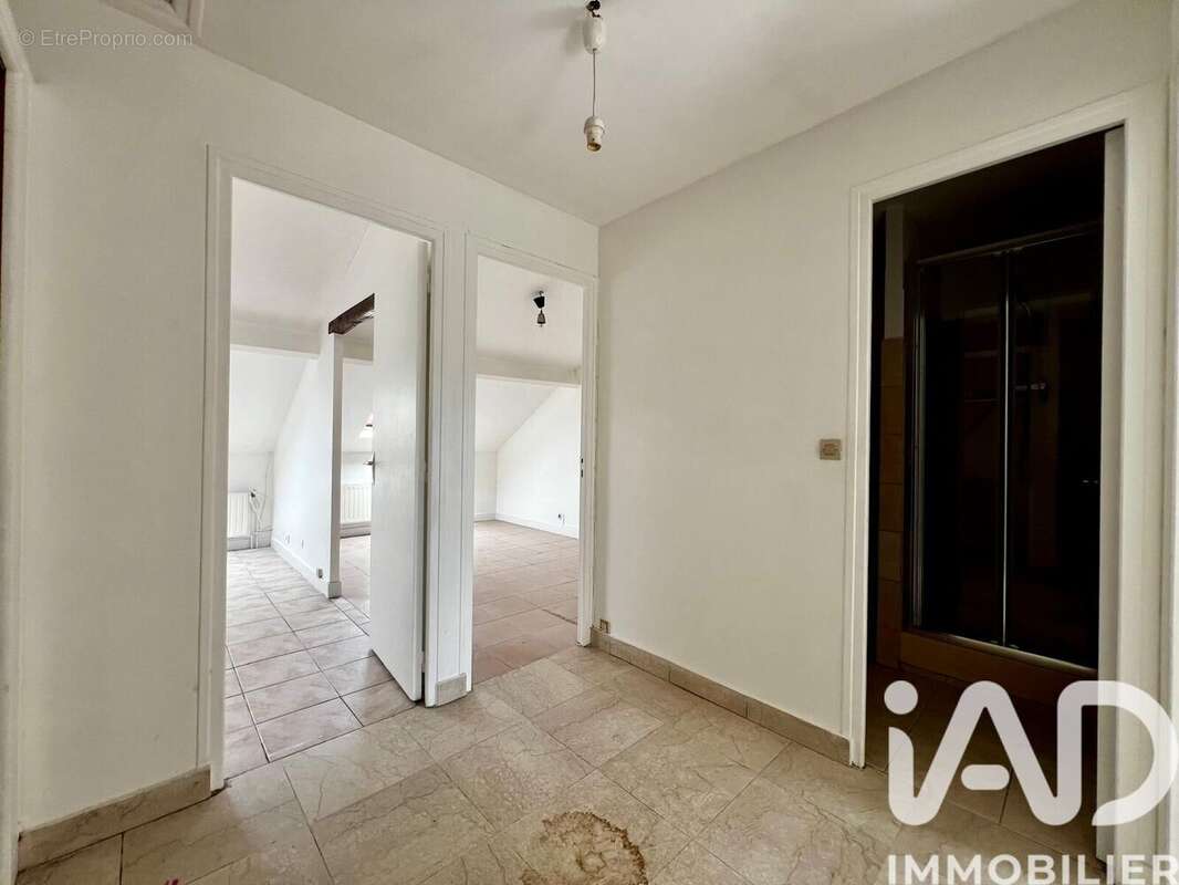 Photo 7 - Maison à VILLEJUIF