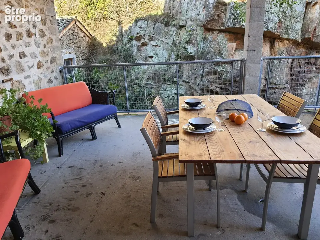 Ardèche - Ancien moulinage en pierres dans la vallée de l'Auzène - 6 logements - une grande salle 232m² - dépendance - piscine - - photo 28