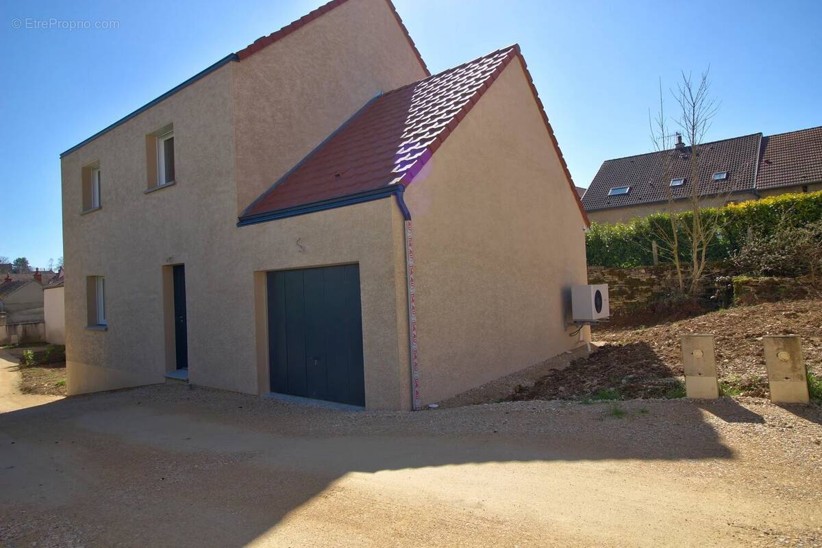Maison à MARSANNAY-LE-BOIS