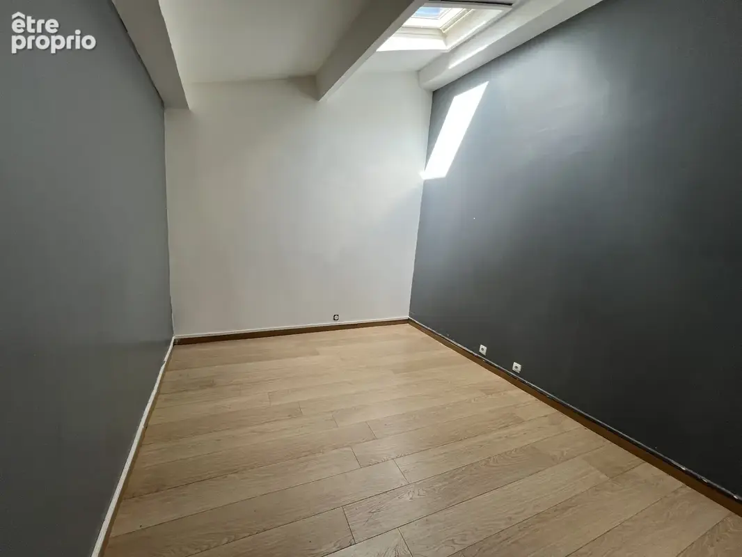 Secteur cormontreuil -  opportunite local commercial de 118m2 avec vitrine - photo 7
