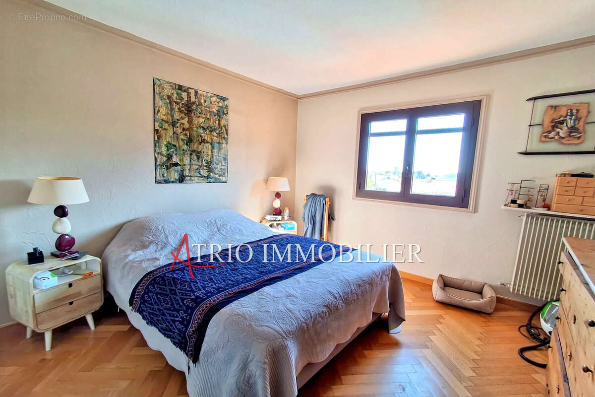 Maison à LA COLLE-SUR-LOUP