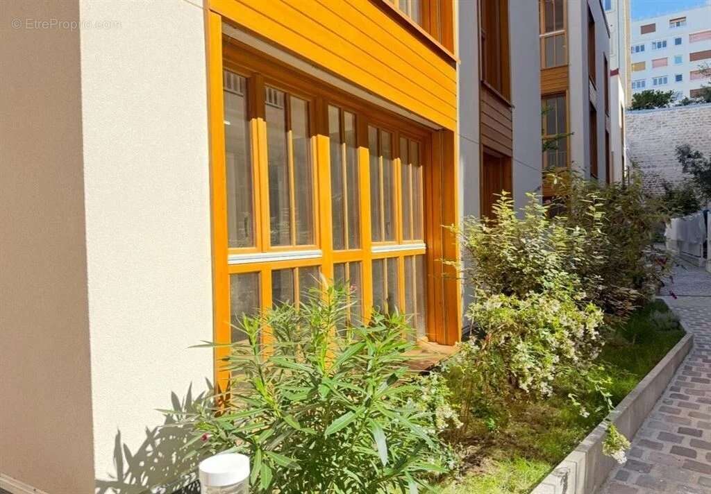 Maison à PARIS-12E