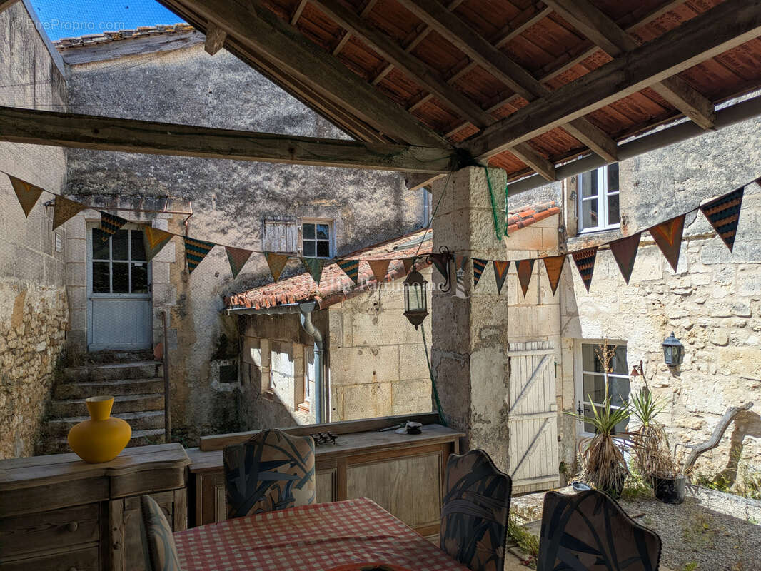 Maison à MAREUIL