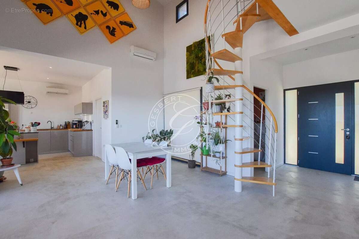 Maison à DRAGUIGNAN