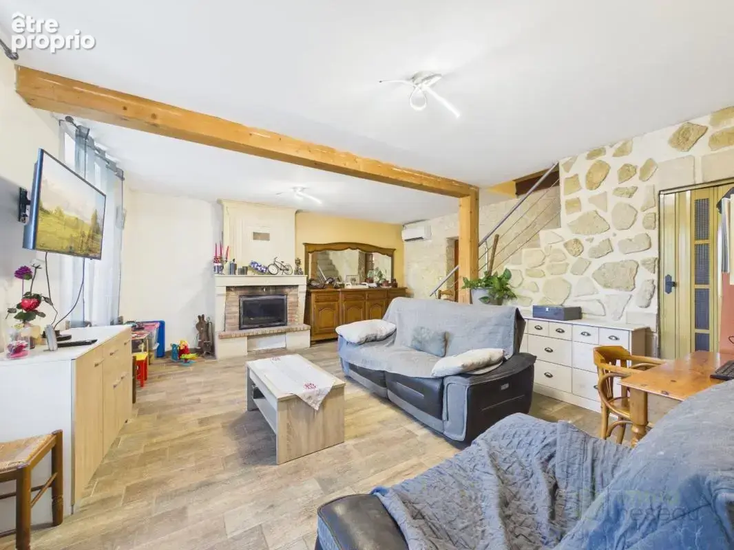 Maison 5 pièces 155 m² à vendre à Saint-Aubin-De-Blaye (33820) - photo 3