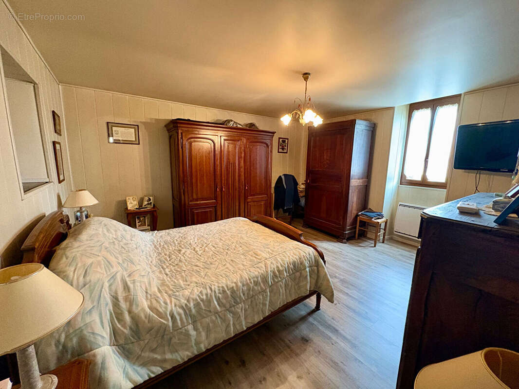 Maison en pierre rénovée Charme, Confort et piscine - photo 5