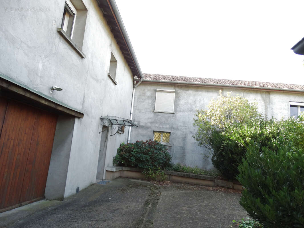 Maison à SAINT-ROMAIN-EN-GAL