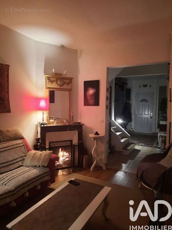 Photo 3 - Maison à NEUILLY-SUR-MARNE