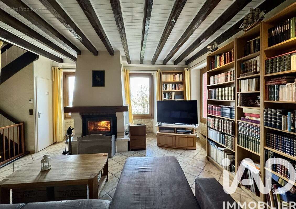 Maison 101 m² à Saint-Eusebe  - photo 6