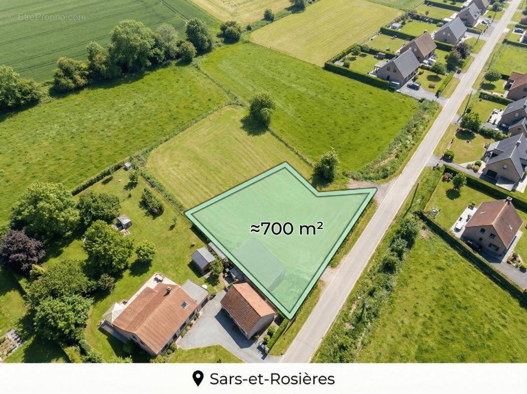 Terrain à SARS-ET-ROSIERES