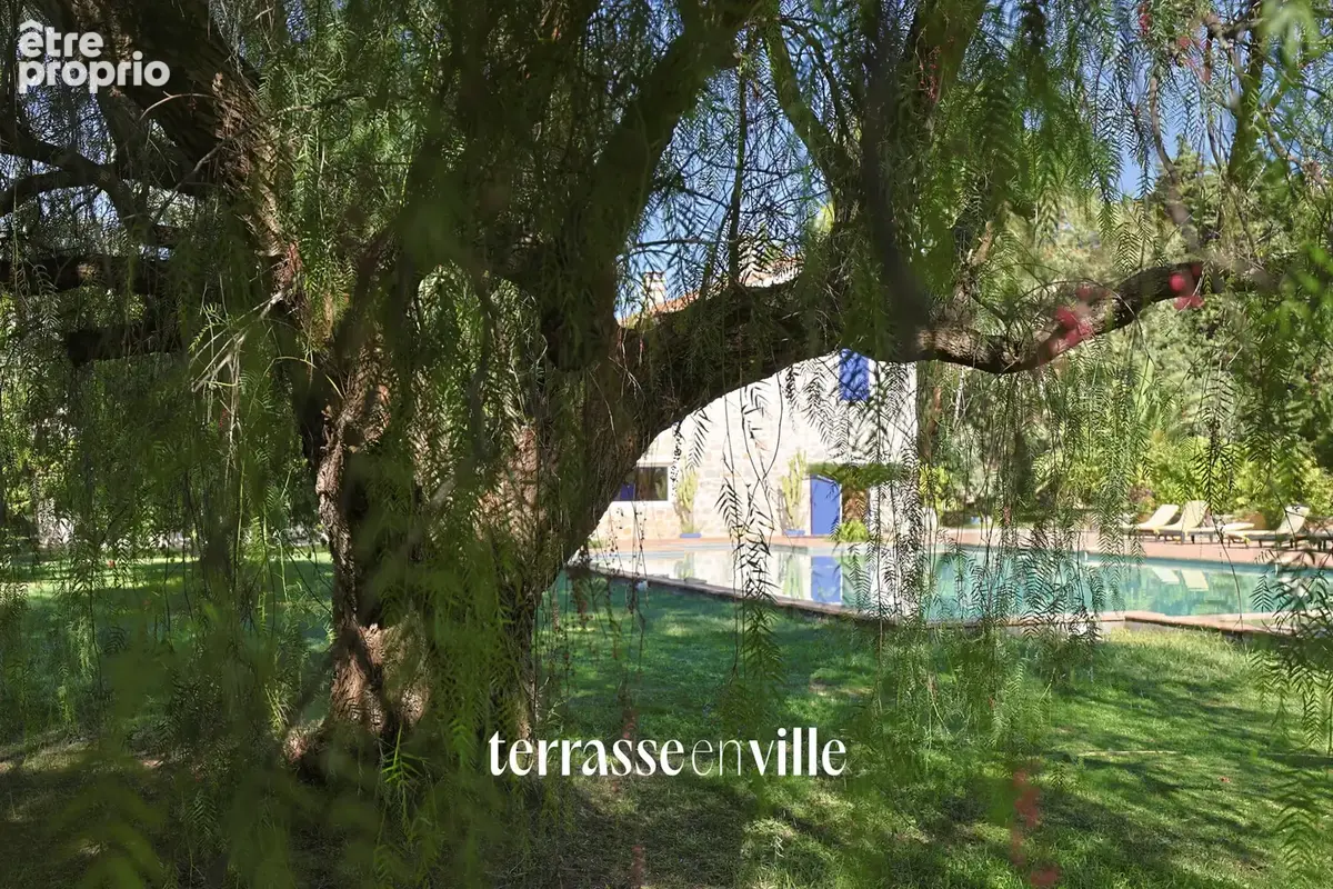 Bastide 400m2 - parcelle 2600m2 - piscine - dependances - photo 8