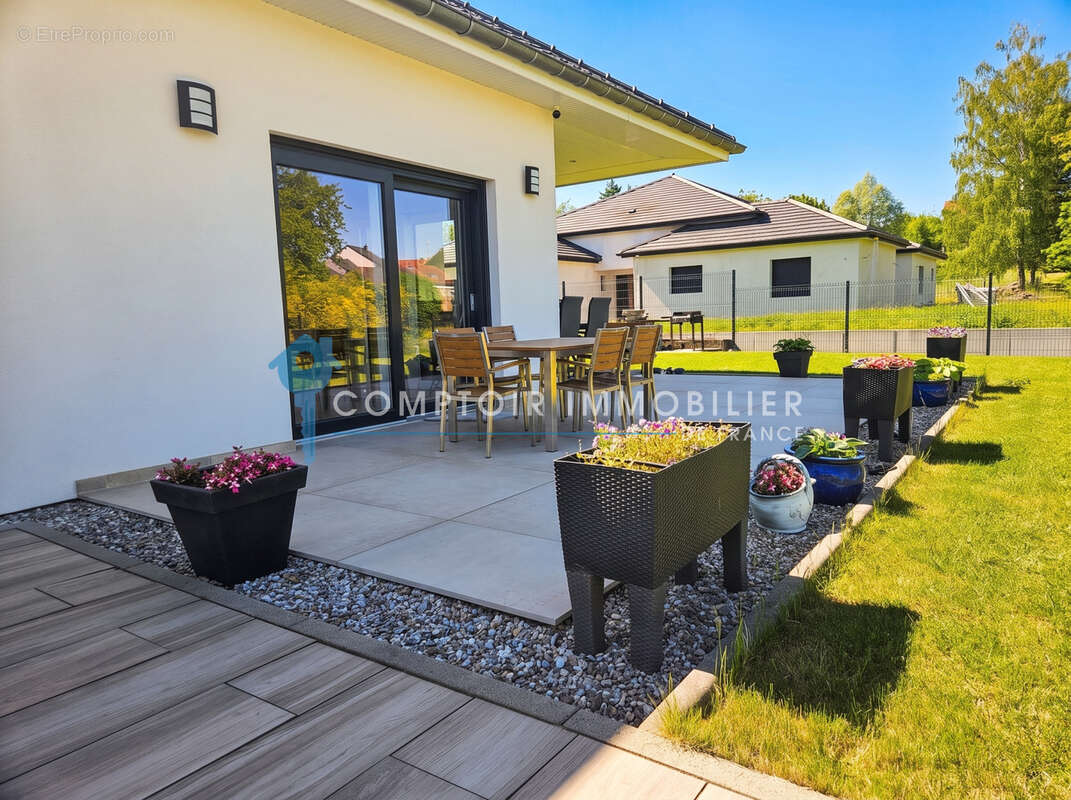 VILLA INDIVIDUELLE  terrasse piscine terrain clos. - photo 29