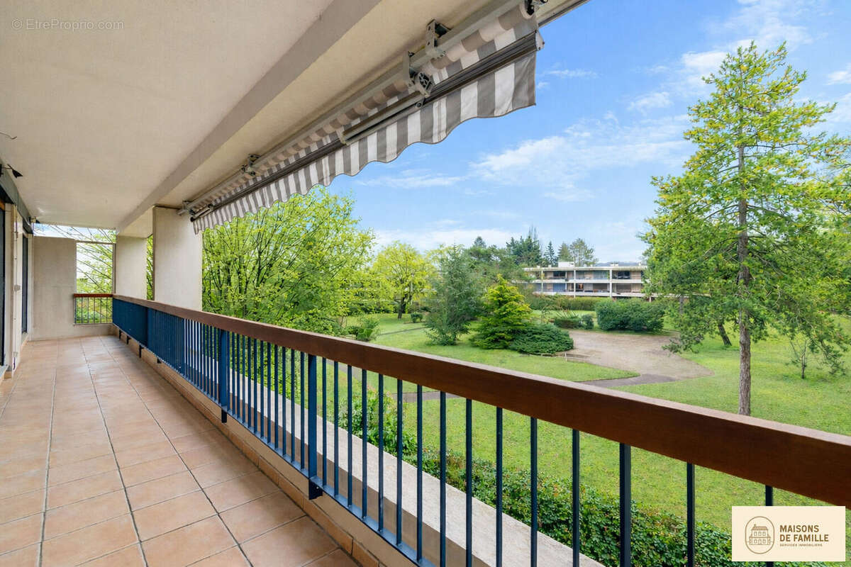 Appartement à RUEIL-MALMAISON