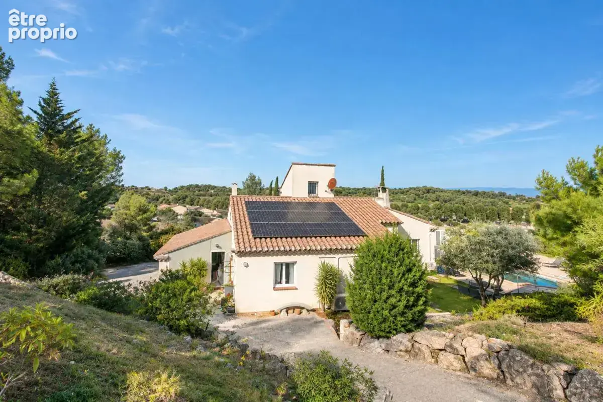 Maison à MOUSSAN