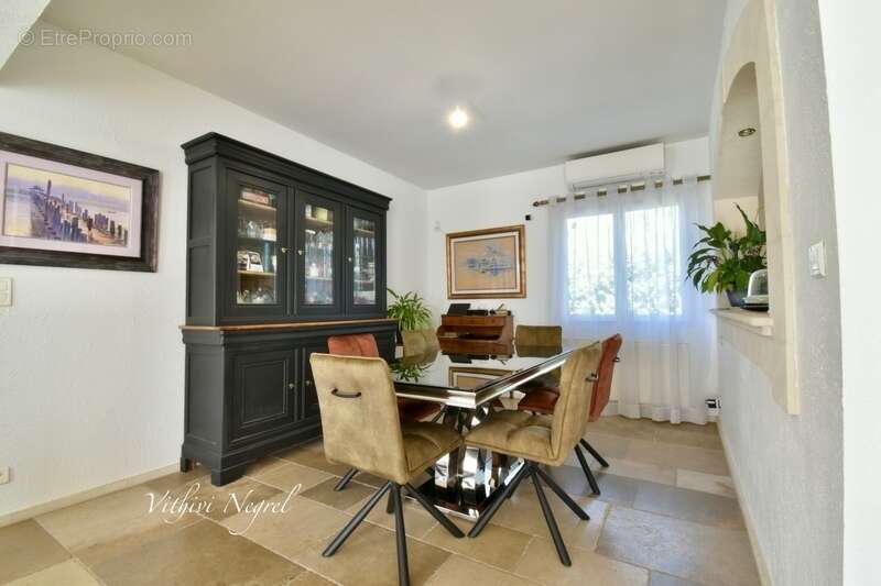 Maison à vendre 5 pièces, MOURIES (13) - photo 10