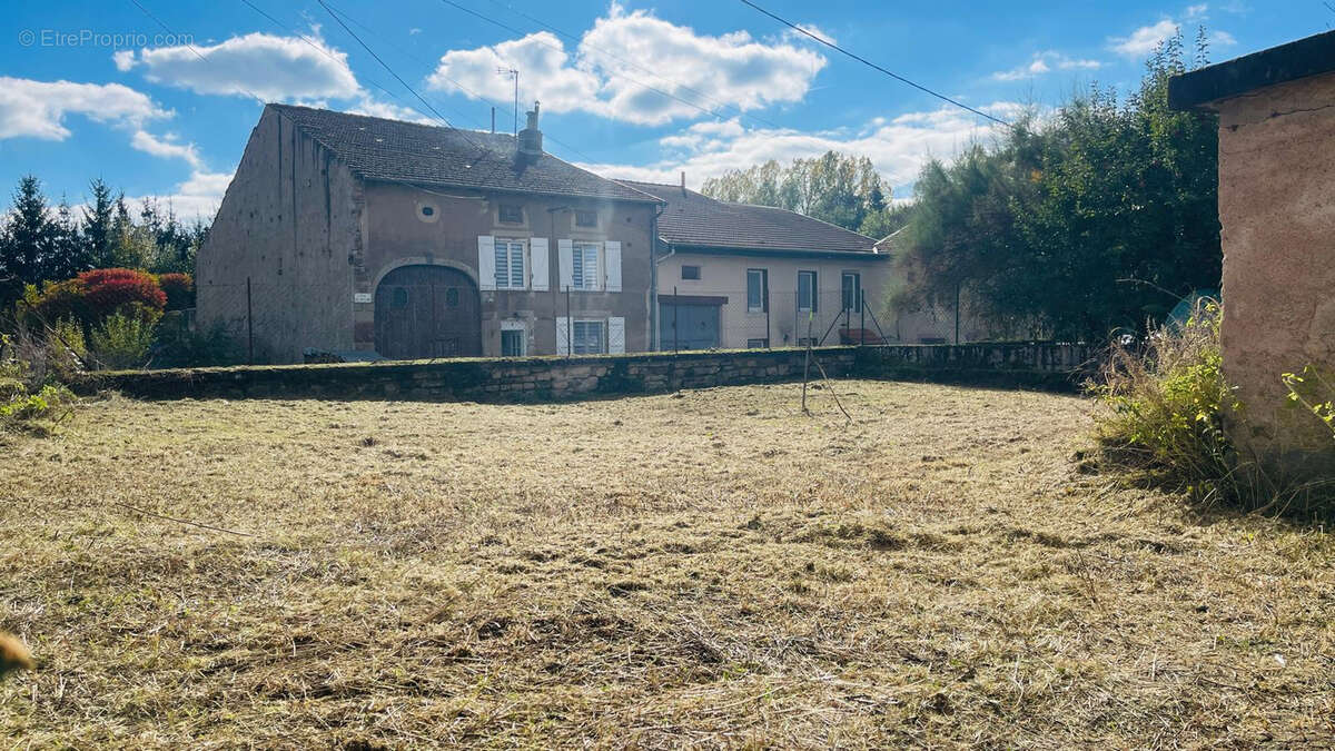 Maison à VACQUEVILLE