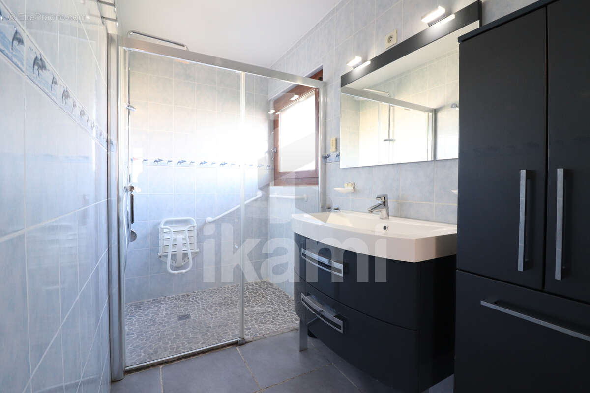 Villa 6 chambres avec fort potentiel à Saint-Rambert-d’Albon, en campagne sur 687 m2 de terrain ! - photo 7