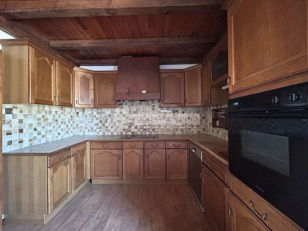 Maison à SAINT-MARTIN-DE-CRAU