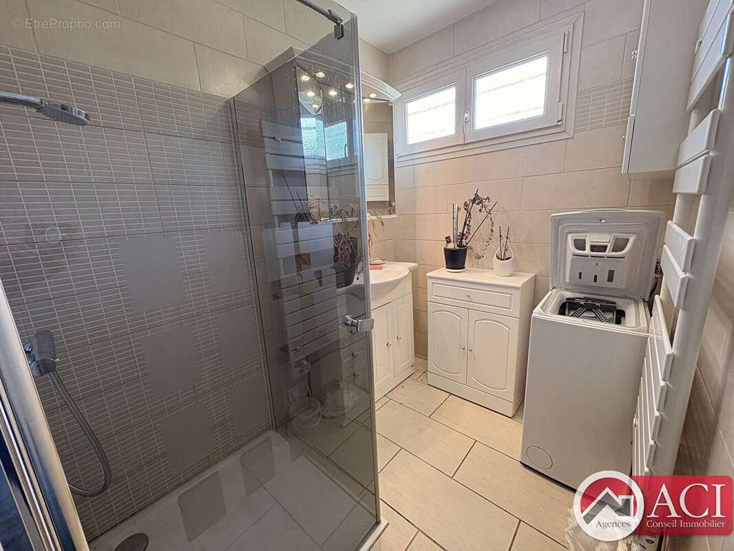 Maison à Meru (60110) - photo 5