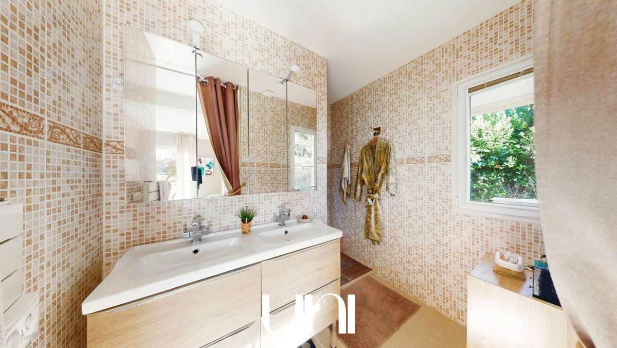 Maison familiale 185m2 7 pièces sur 731m2 de parcelle Thaon - photo 29