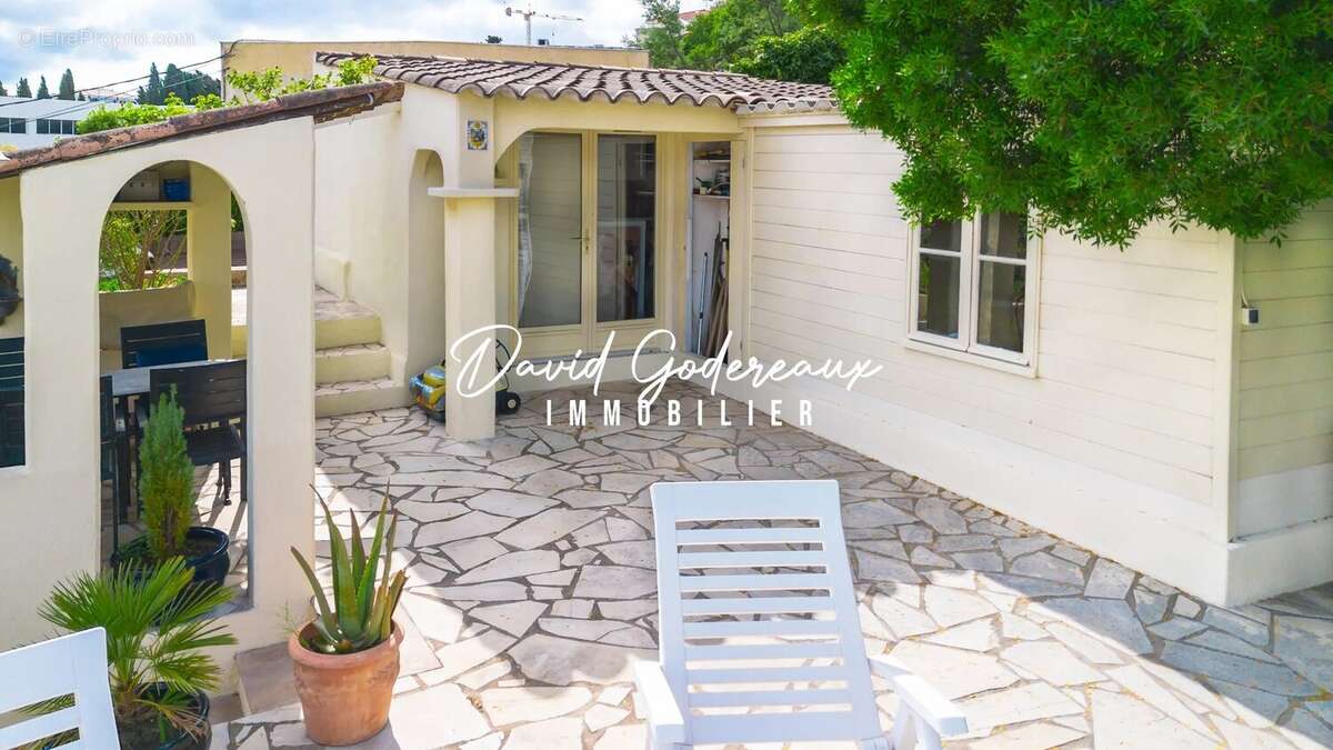 Maison à SAINT-RAPHAEL