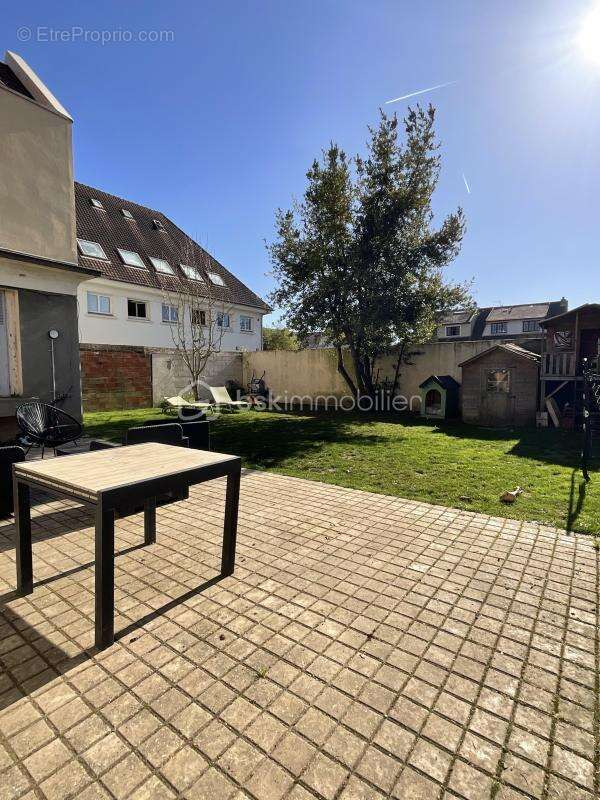 Maison à TRAPPES