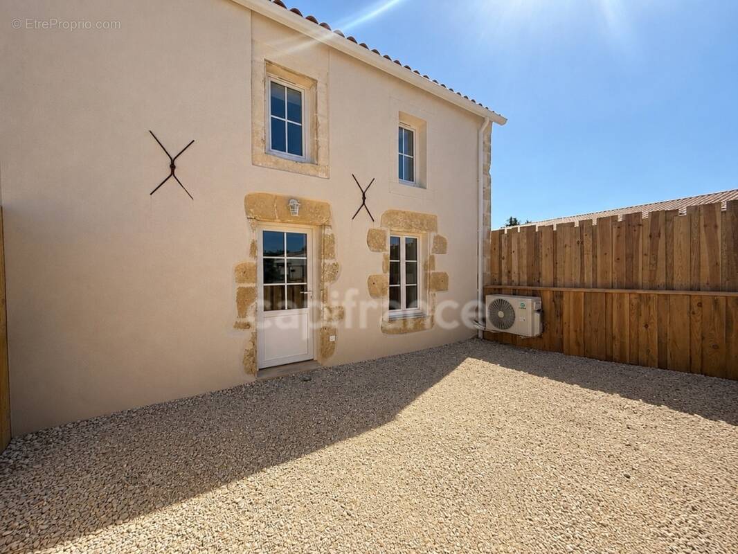 Maison à PUYRAVAULT