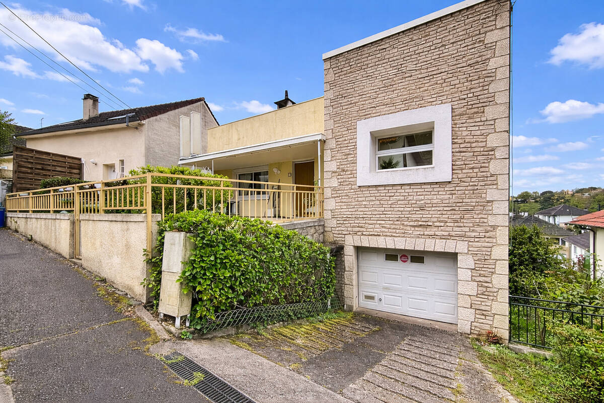 Maison à MALEMORT-SUR-CORREZE